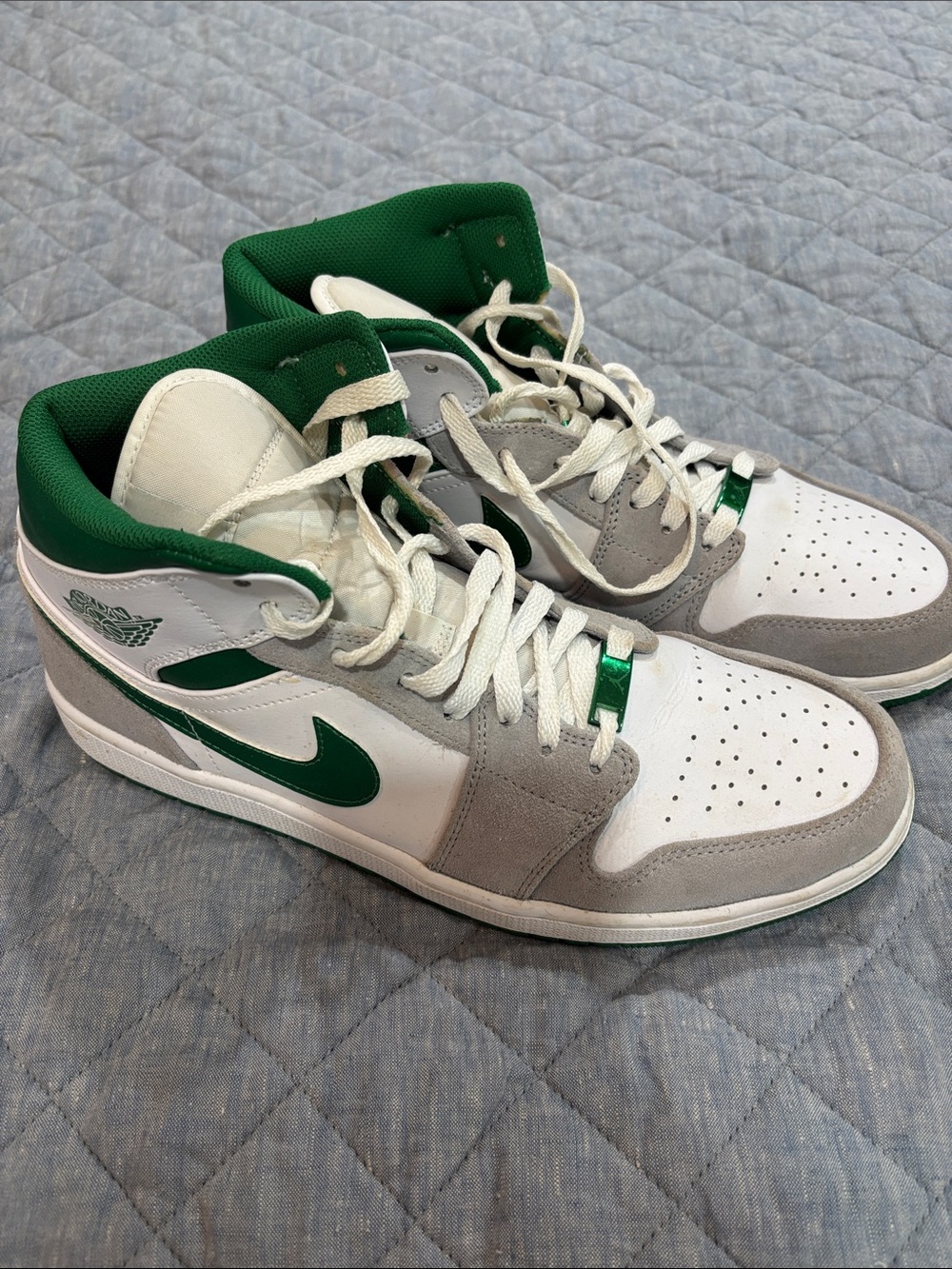 Nike Men’s Mid-Top Sneakers in White, Gray & Green